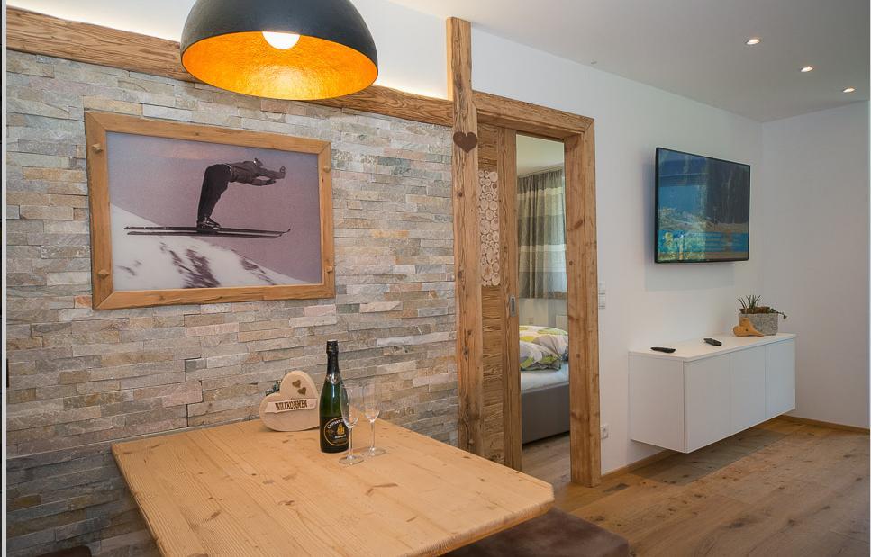 Royal Waldfeld Apartment ไมย์อาโฮเฟิน ภายนอก รูปภาพ