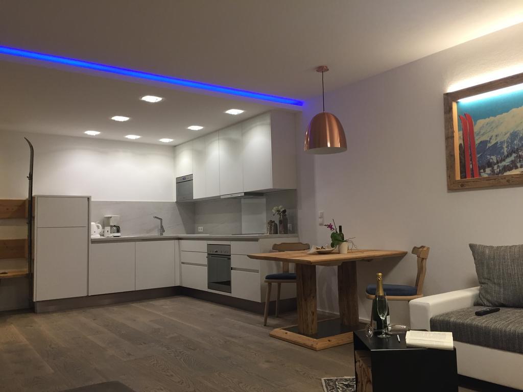 Royal Waldfeld Apartment ไมย์อาโฮเฟิน ภายนอก รูปภาพ