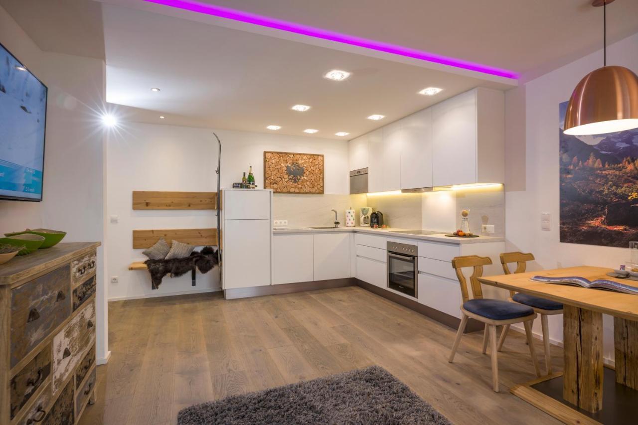 Royal Waldfeld Apartment ไมย์อาโฮเฟิน ภายนอก รูปภาพ